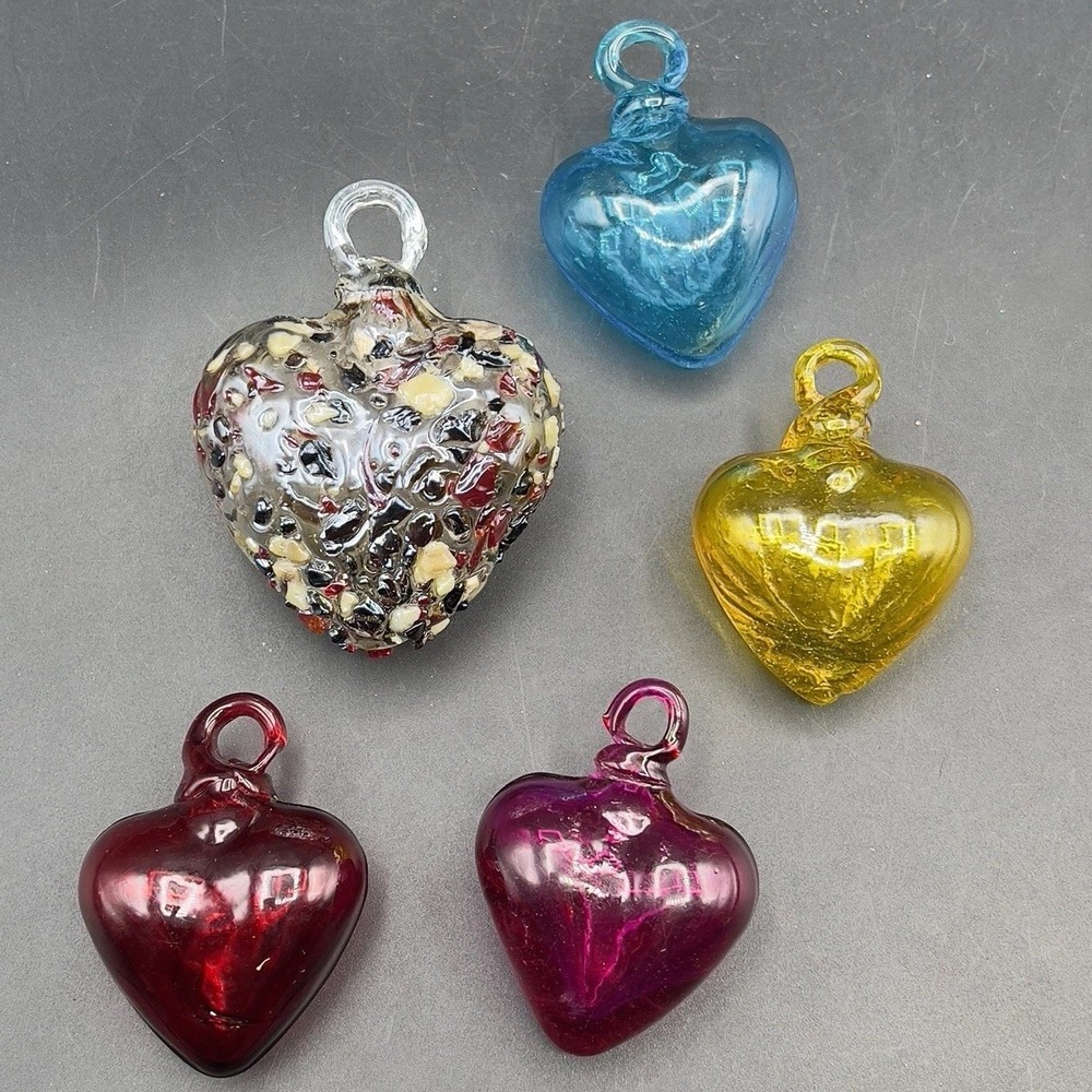 Art Glass Hand Blown Hearts Set Of 5 Ornaments Yellow‎ Red Pink Blue & Multi
